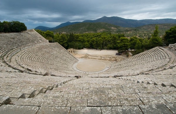 O grande teatro de Epidauro