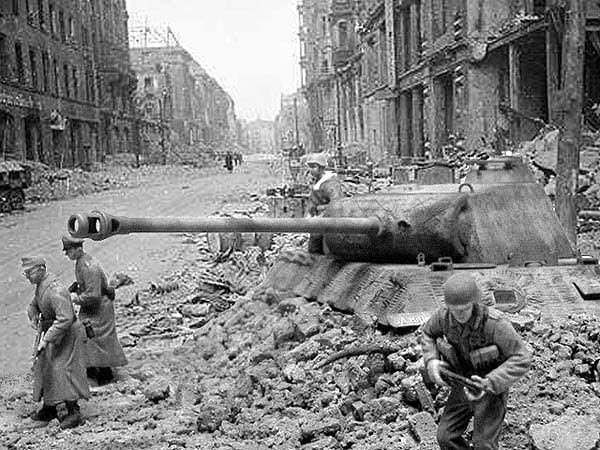 Batalha de Berlim, Segunda Guerra Mundial
