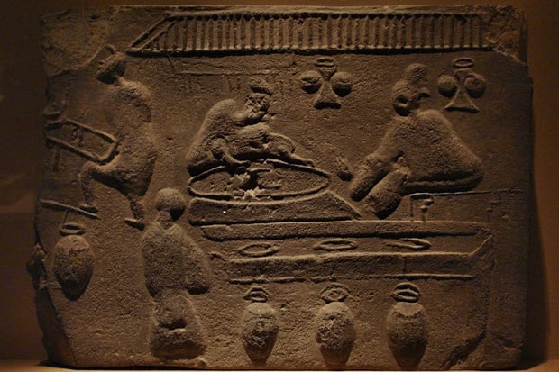 Tijolo pictórico representando vinificação na China antiga